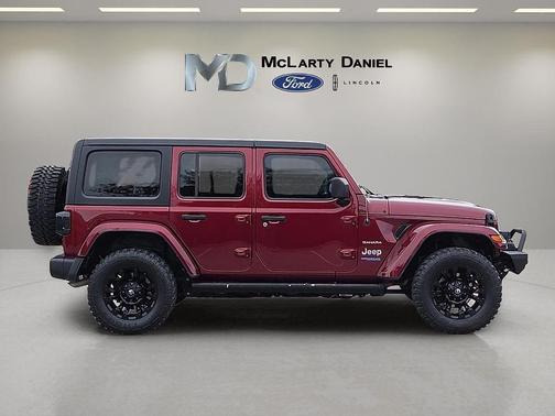 2022 Jeep Wrangler Unlimited 4xe Sahara