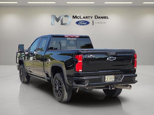 2025 Chevrolet Silverado 2500 High Country