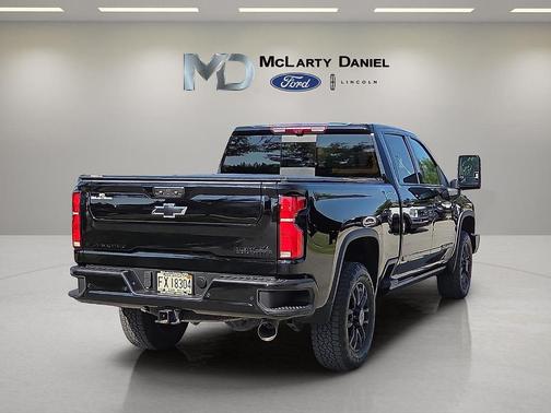 2025 Chevrolet Silverado 2500 High Country