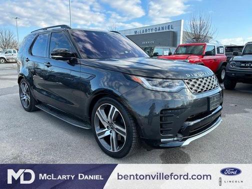 2023 Land Rover Discovery P360 Metropolitan Edition