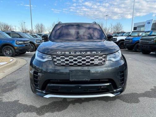 2023 Land Rover Discovery P360 Metropolitan Edition