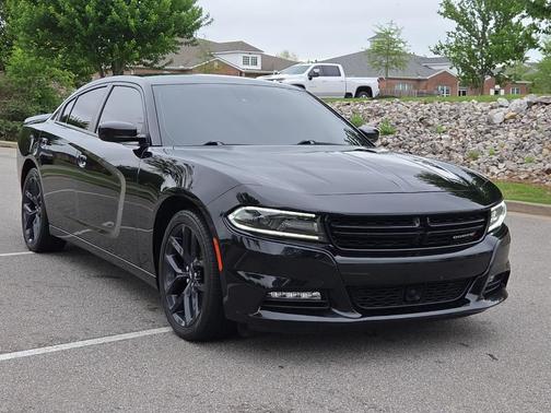 Pitch Black Clearcoat 2021 Dodge Charger SXT