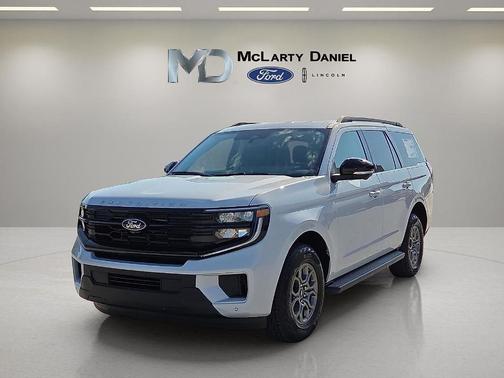 Space Silver 2026 Ford Expedition Active