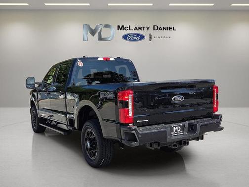 2026 Ford F-350 Lariat Super Duty