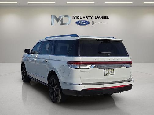 2024 Lincoln Navigator L Reserve