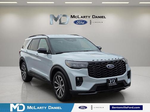 Space White Metallic 2026 Ford Explorer ST-Line
