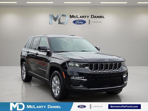 Diamond Black 2023 Jeep Grand Cherokee Limited