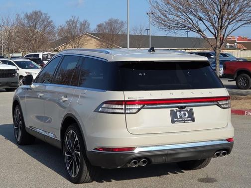2023 Lincoln Aviator Reserve AWD