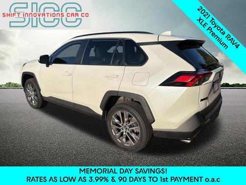 Blizzard Pearl 2021 Toyota RAV4 XLE Premium