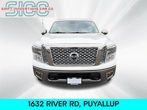 2017 Nissan Titan 