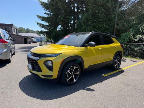 Nitro Yellow Metallic 2023 Chevrolet Trailblazer RS