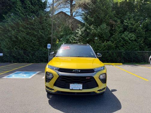 Nitro Yellow Metallic 2023 Chevrolet Trailblazer RS