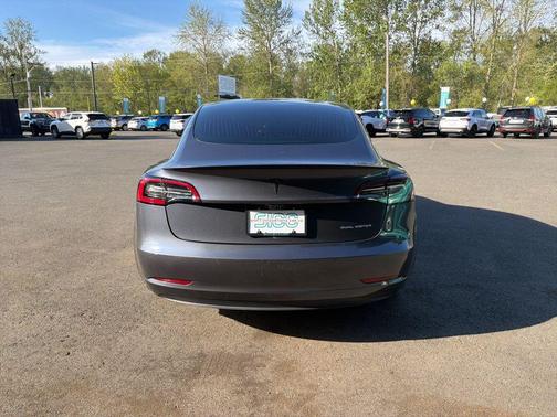 Gray 2020 Tesla Model 3 Long Range