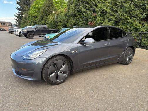 Gray 2020 Tesla Model 3 Long Range