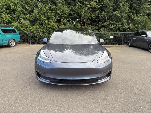 Gray 2020 Tesla Model 3 Long Range