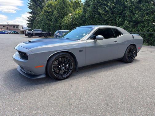 Destroyer Gray Clearcoat 2018 Dodge Challenger R/T 392