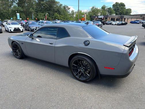 Destroyer Gray Clearcoat 2018 Dodge Challenger R/T 392