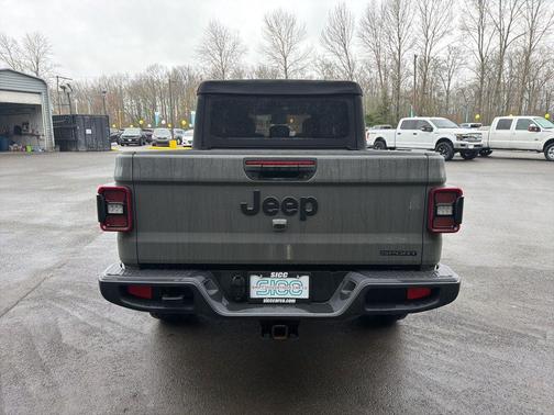Sting-Gray Clearcoat 2021 Jeep Gladiator Sport S