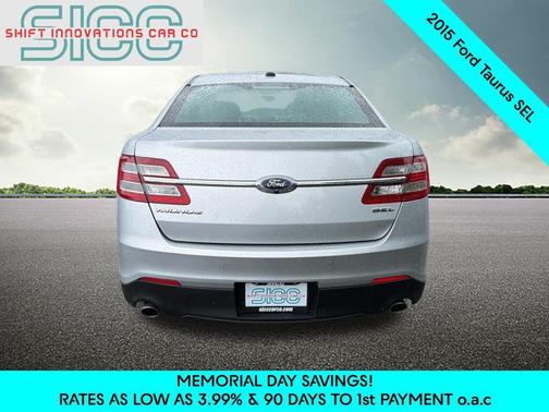 Ingot Silver Metallic 2015 Ford Taurus SEL