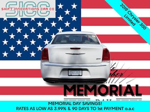 Bright White Clearcoat 2019 Chrysler 300 Limited