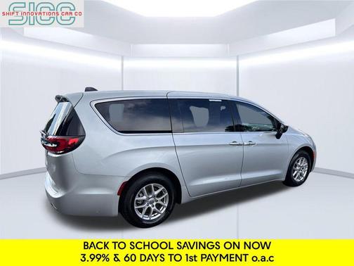 Silver Mist Clearcoat 2024 Chrysler Pacifica Touring L
