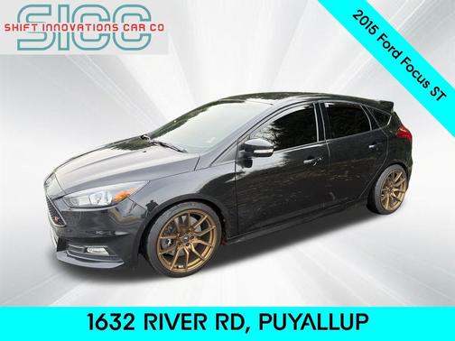 Tuxedo Black 2015 Ford Focus ST