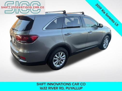 Titanium Silver 2019 Kia Sorento LX