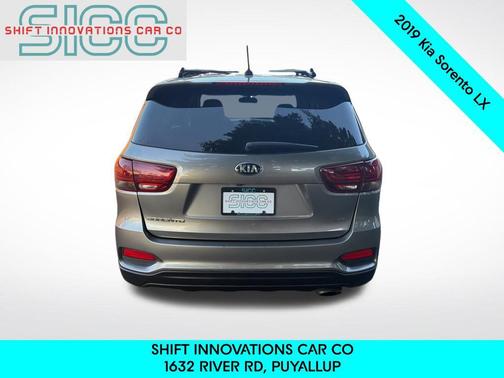 Titanium Silver 2019 Kia Sorento LX