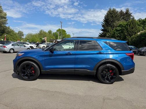 Atlas Blue Metallic 2021 Ford Explorer ST