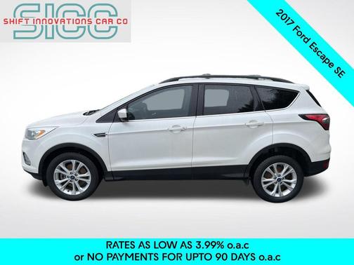 White Platinum Metallic Tri-Coat 2017 Ford Escape SE