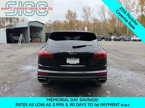 Black 2016 Porsche Cayenne Cayenne