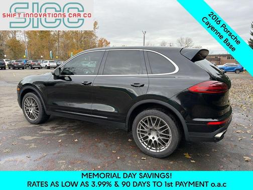 Black 2016 Porsche Cayenne Cayenne