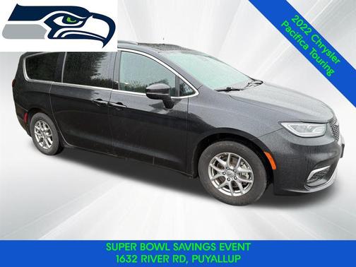 2022 Chrysler Pacifica Touring