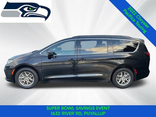 2022 Chrysler Pacifica Touring