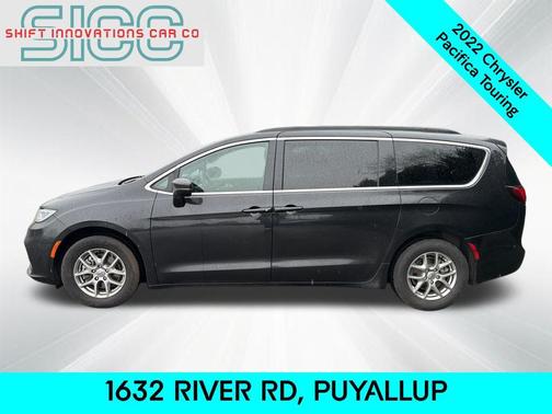 2022 Chrysler Pacifica Touring