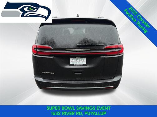 2022 Chrysler Pacifica Touring