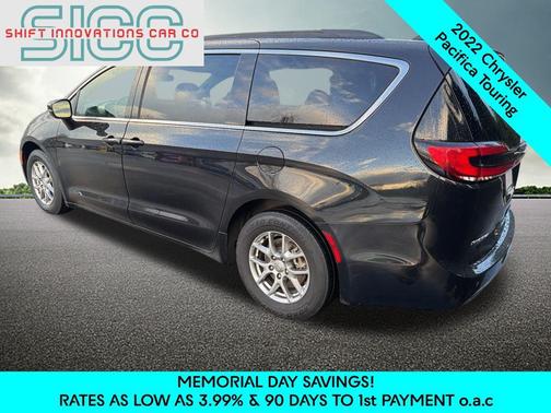 Brilliant Black Crystal Pearlcoat 2022 Chrysler Pacifica Touring