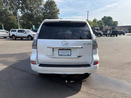 Starfire Pearl 2017 Lexus GX 460 Premium
