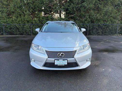 Silver Lining Metallic 2014 Lexus ES 350 Base