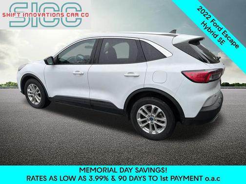 White 2022 Ford Escape SE