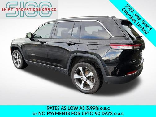 Diamond Black Crystal Pearlcoat 2023 Jeep Grand Cherokee Limited