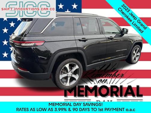 Diamond Black Crystal Pearlcoat 2023 Jeep Grand Cherokee Limited