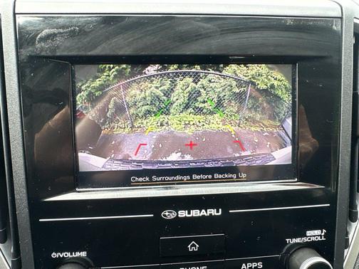 Crystal White Pearl 2018 Subaru Crosstrek 2.0i Premium