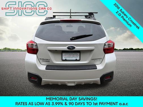 Crystal White Pearl 2016 Subaru Crosstrek 2.0i Premium
