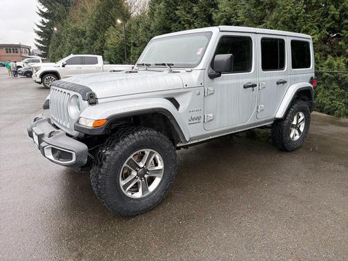 Silver Zynith Clearcoat 2023 Jeep Wrangler 4-Door Sahara