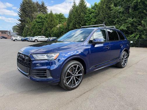 Navarra Blue Metallic 2021 Audi Q7 55 Premium Plus