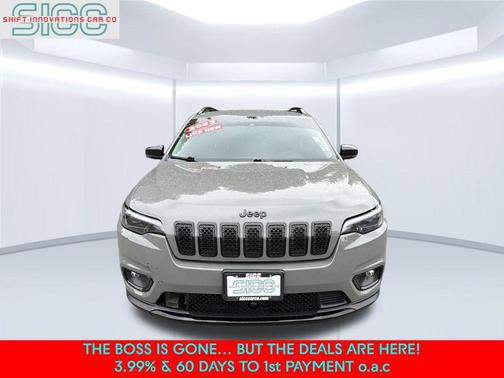 Sting-Gray Clearcoat 2023 Jeep Cherokee Altitude