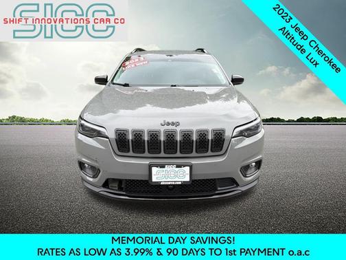 Sting-Gray Clearcoat 2023 Jeep Cherokee Altitude