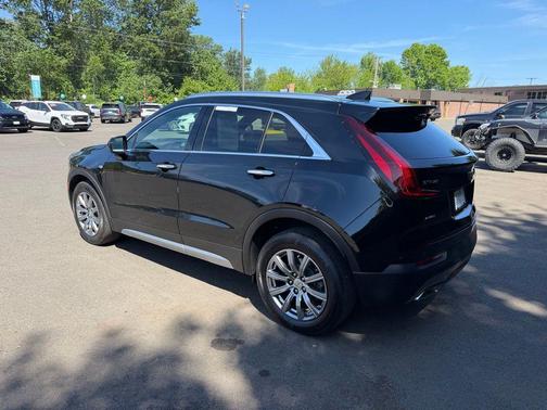 Stellar Black Metallic 2019 Cadillac XT4 Premium Luxury