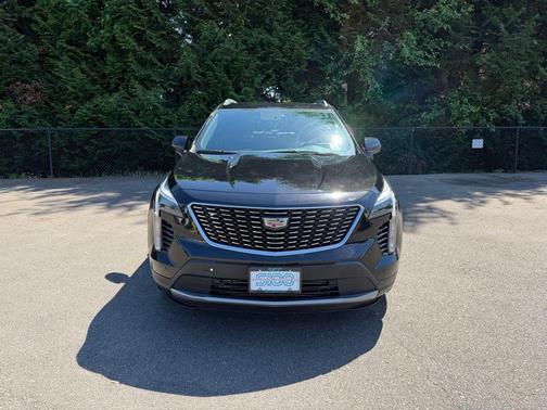 Stellar Black Metallic 2019 Cadillac XT4 Premium Luxury